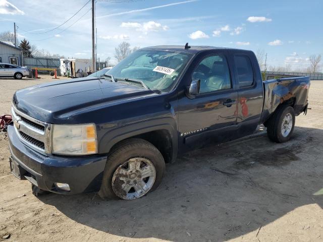 CHEVROLET SILVERADO