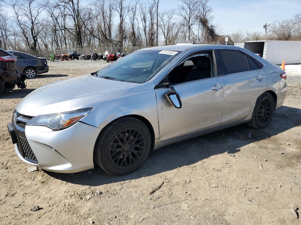 TOYOTA CAMRY LE