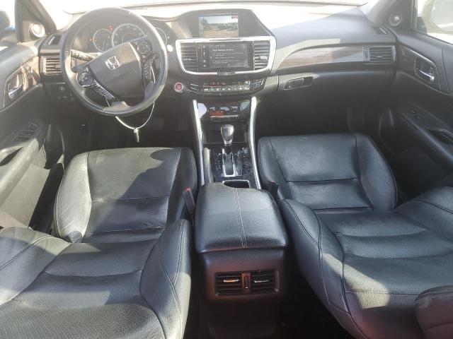 2017 HONDA ACCORD TOU - 1HGCR3F92HA029100
