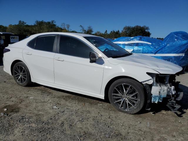 Vin: 4t1g11ak3mu589413, lot: 48920935, toyota camry se 20214
