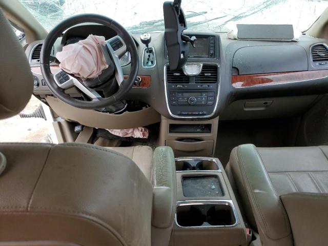 2015 CHRYSLER TOWN & COU 2C4RC1BG2FR645021