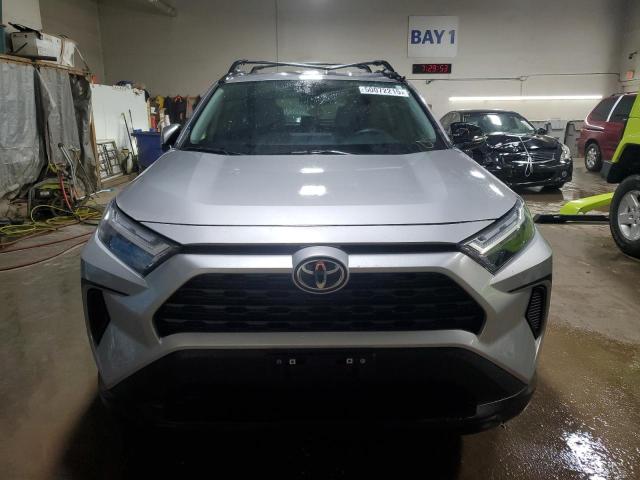 2022 TOYOTA RAV4 XLE - 2T3P1RFV2NC298414