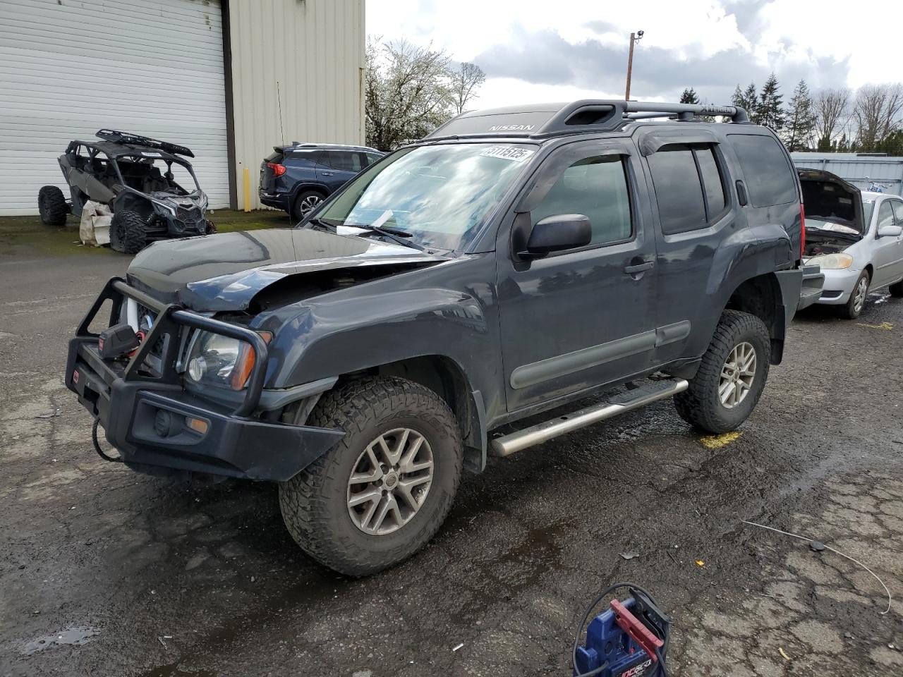 NISSAN XTERRA X
