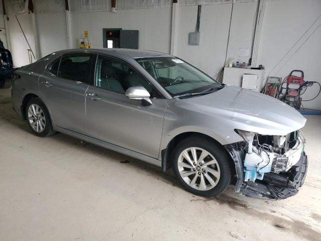 2022 TOYOTA CAMRY LE - 4T1R11AK2NU702908