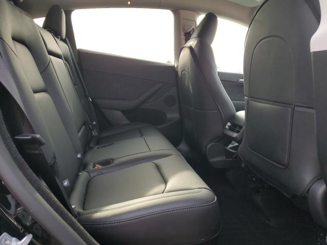 2025 TESLA MODEL Y - 7SAYGDEE7SF288570