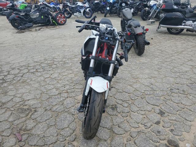 KAWASAKI ER650 K 2022 two tone  gas ML5EREK13NDA58535 photo #3
