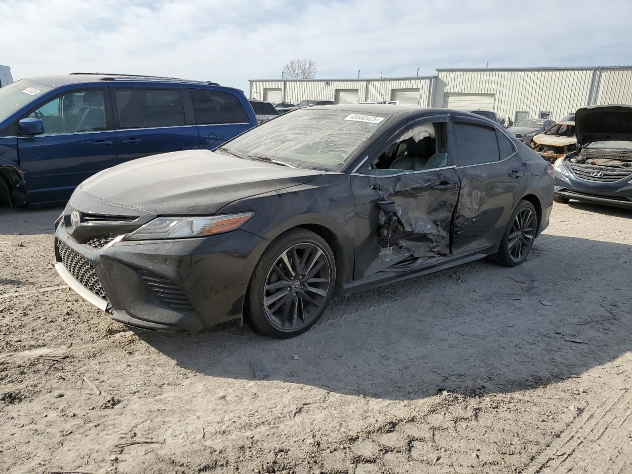 TOYOTA CAMRY XSE