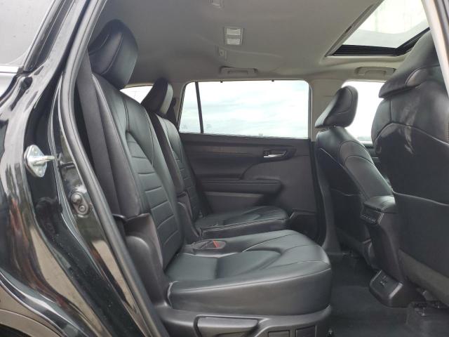 2022 TOYOTA HIGHLANDER - 5TDGZRAH1NS553600