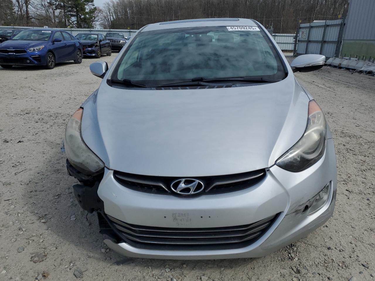 Hyundai Elantra gl 2013