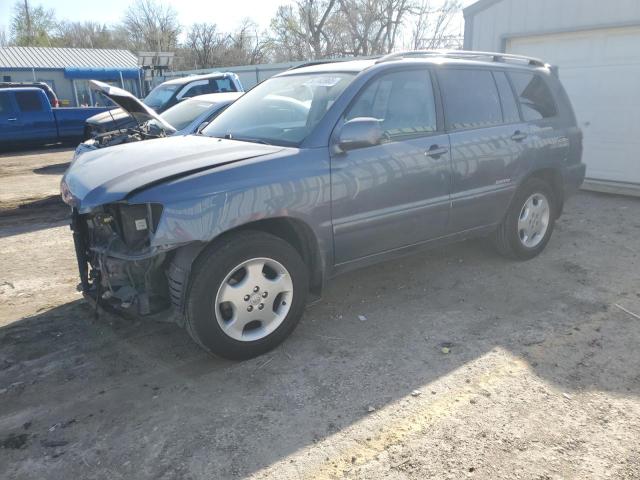 TOYOTA HIGHLANDER