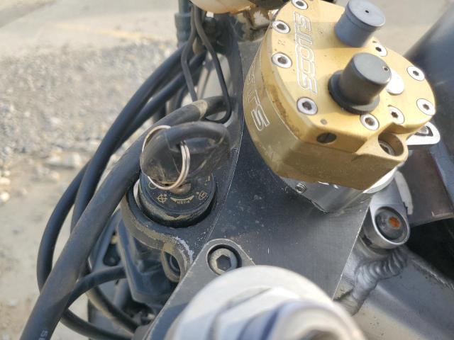 2000 YAMAHA YZFR6 L JYARJ04E9YA010408