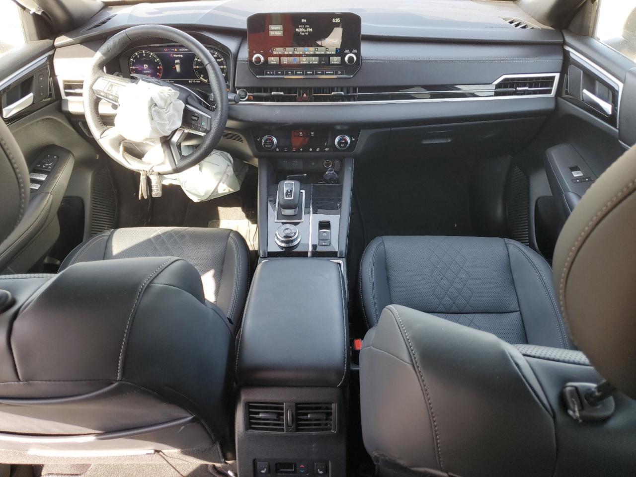 MITSUBISHI OUTLANDER SEL