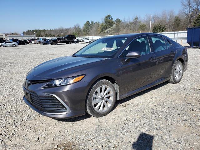 Vin: 4t1c11ak6nu633288, lot: 48204395, toyota camry le 2022 img_1