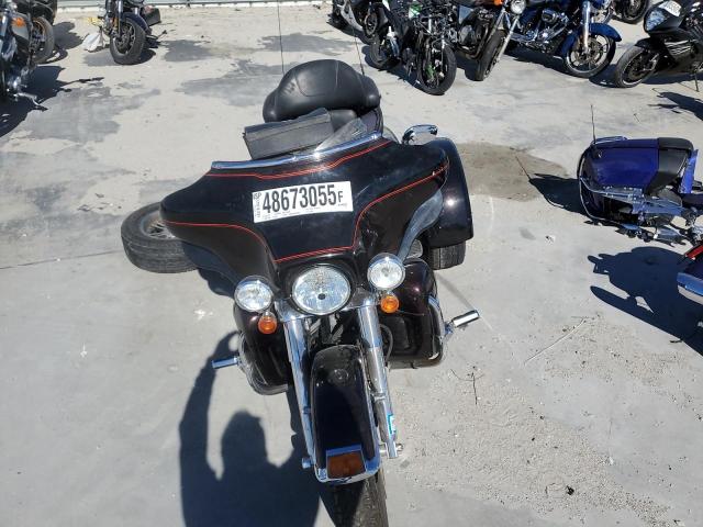 2011 HARLEY-DAVIDSON FLHTCUTG 1HD1MAM17BB854037