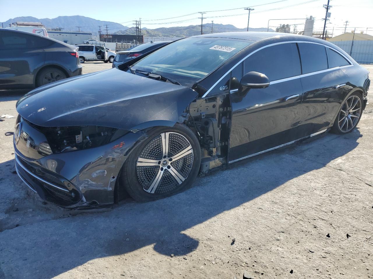  Salvage Mercedes-Benz EQS