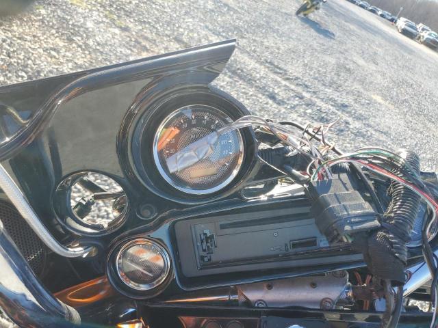 2011 HARLEY-DAVIDSON FLHXSE2 1HD1PZ816BB951018