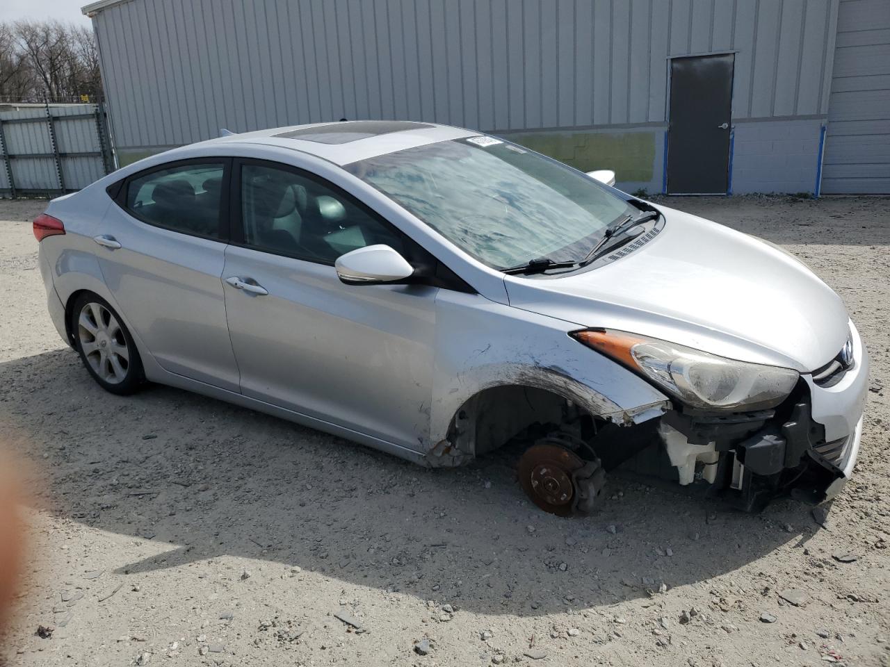 Hyundai Elantra gl 2013