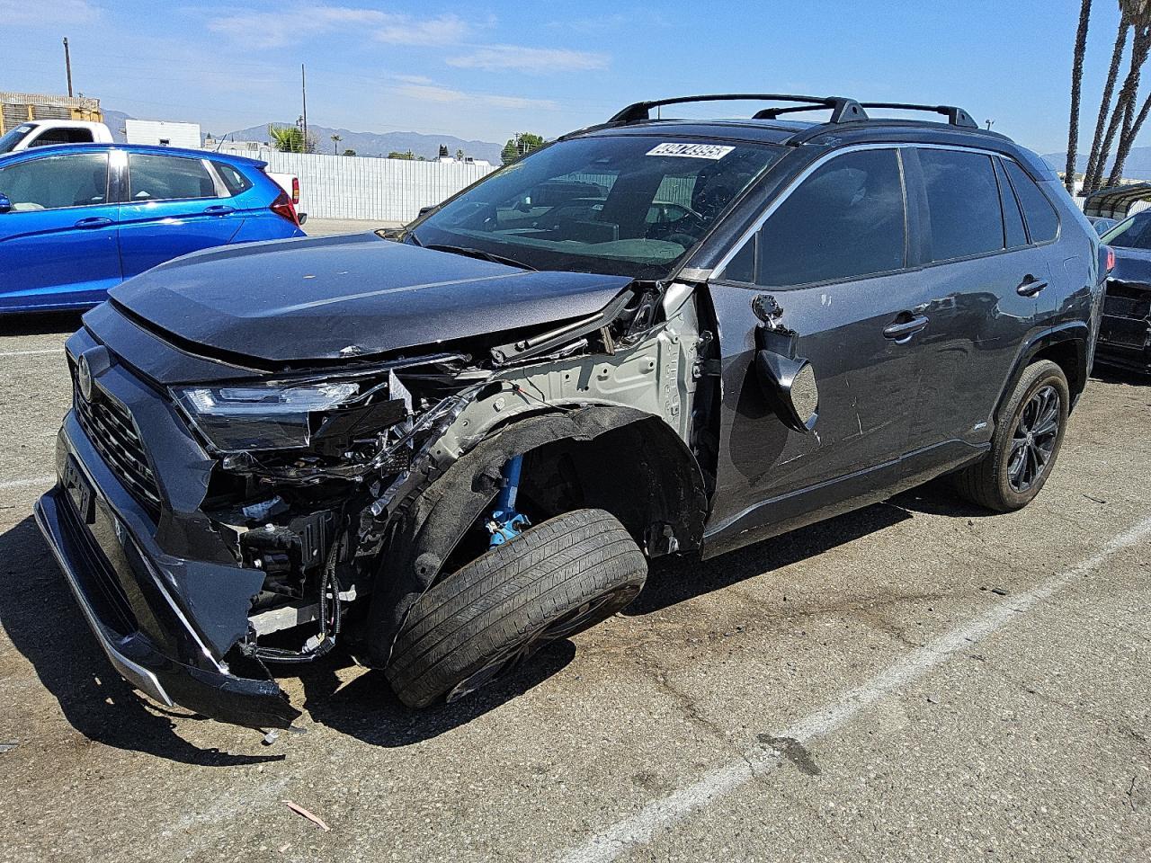 TOYOTA RAV4 XSE