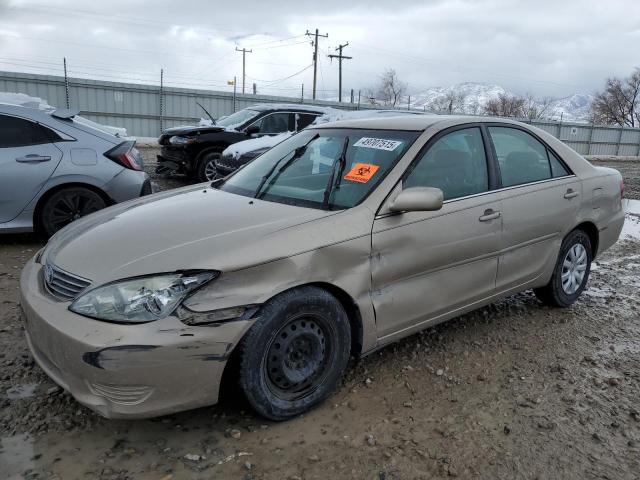 TOYOTA CAMRY LE