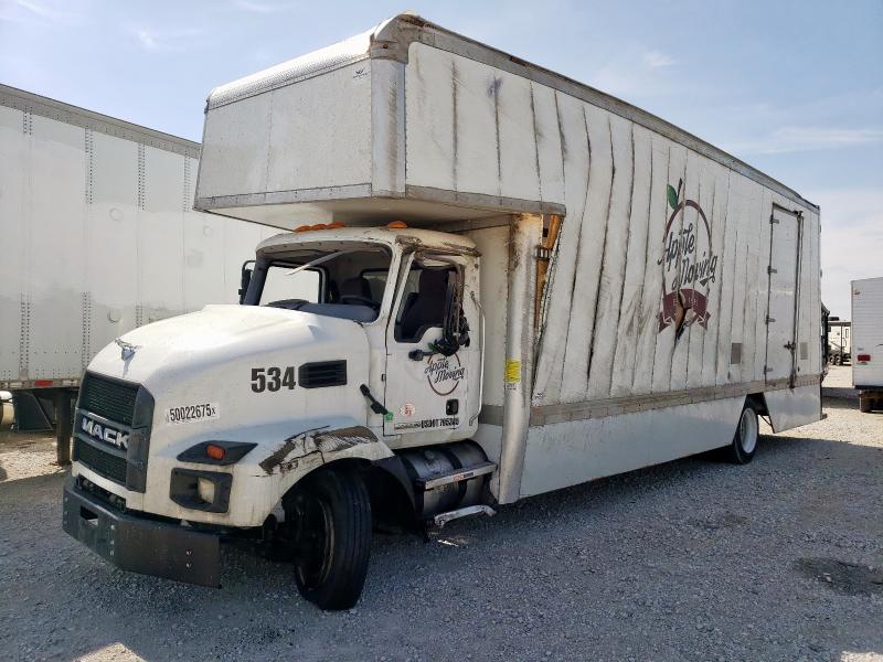MACK MD 2022 white  diesel 1M2MDBAAXNS004086 photo #3