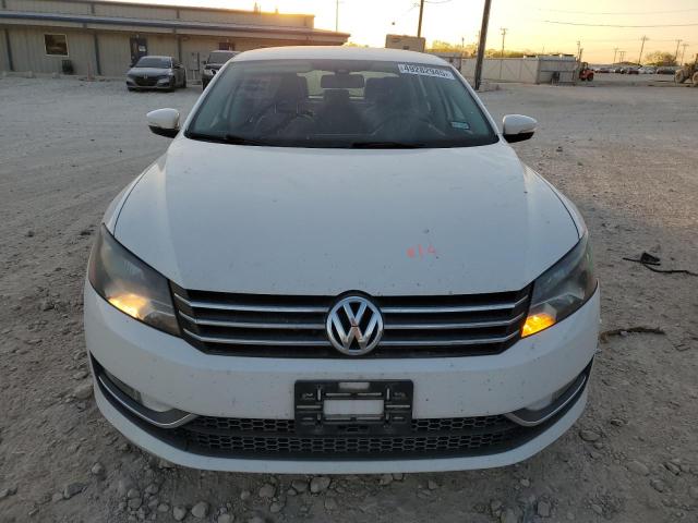 2015 VOLKSWAGEN PASSAT S - 1VWAS7A37FC113853