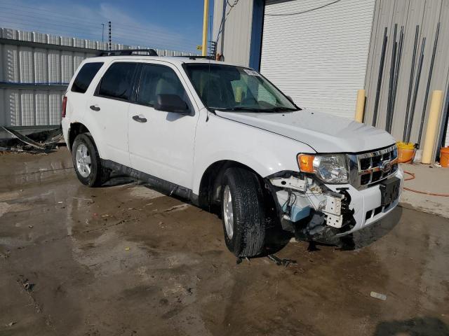 Vin: 1fmcu9dg8akc04267, lot: 48135665, ford escape xlt 20104