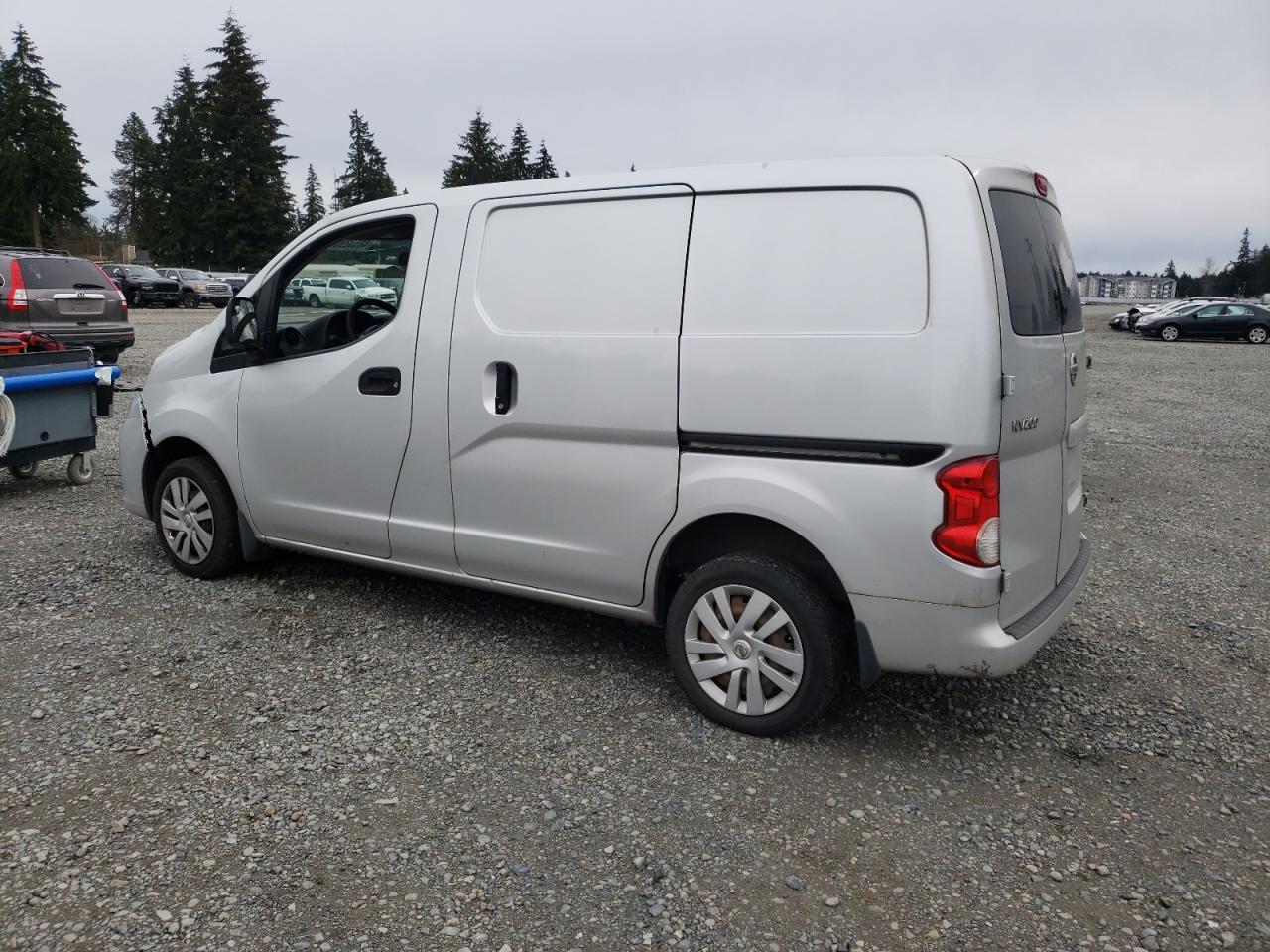 NISSAN NV200 2.5S