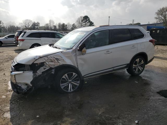 MITSUBISHI OUTLANDER SE