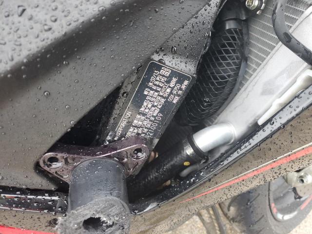 2014 SUZUKI GSX-R750 - JS1GR7MA8E2100109