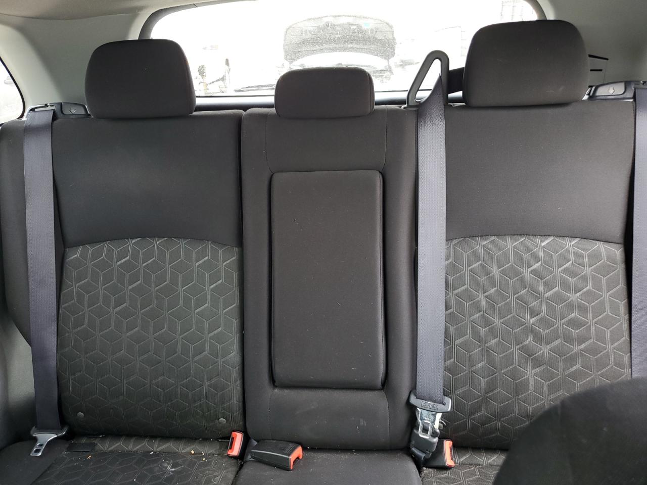 MITSUBISHI OUTLANDER SE