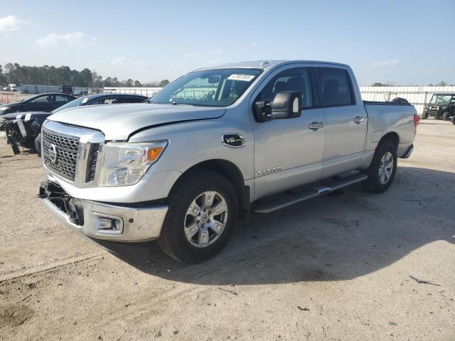 NISSAN TITAN SV