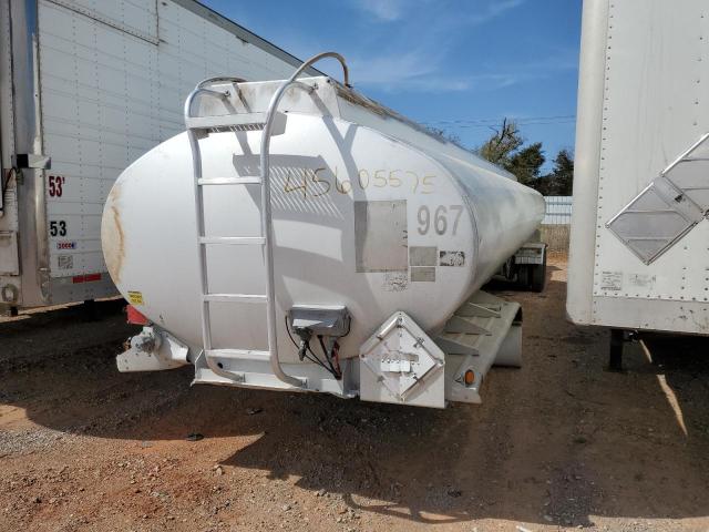 POLAR TANKER 2011 silver   1PMA2442XB5009713 photo #3
