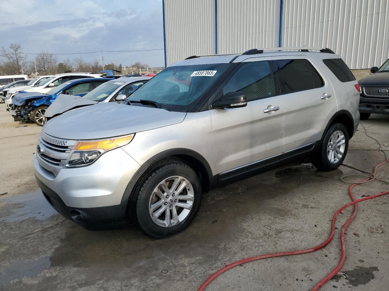 FORD EXPLORER XLT