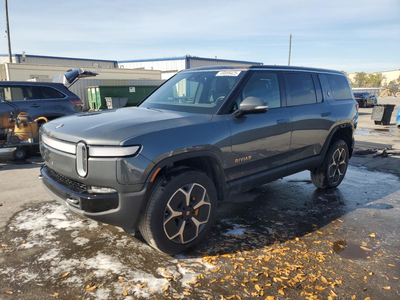 RIVIAN R1S ADVENTURE