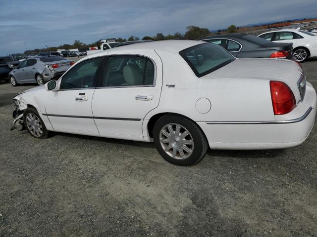 Vin: 2lnbl8cv0bx763481, lot: 49716395, lincoln towncar signature limited 20112