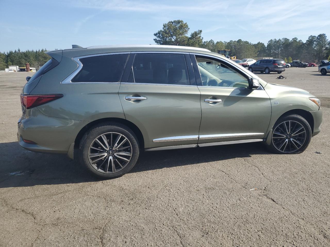 INFINITI QX60 2016