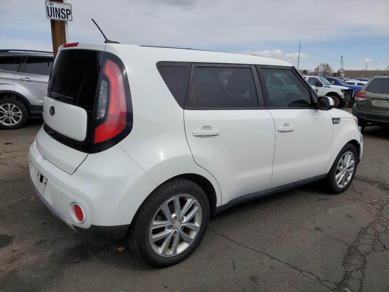 KIA SOUL +