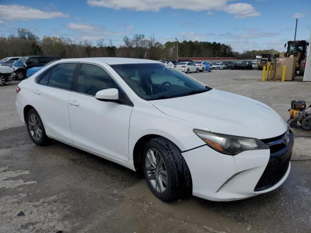 Vin: 4t1bf1fkxhu390725, lot: 49699095, toyota camry le 20174