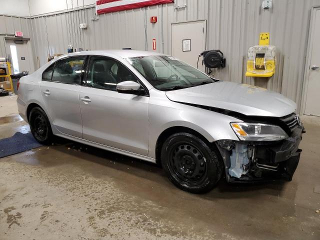 Vin: 3vwd17aj4em241530, lot: 49156095, volkswagen jetta se 20144