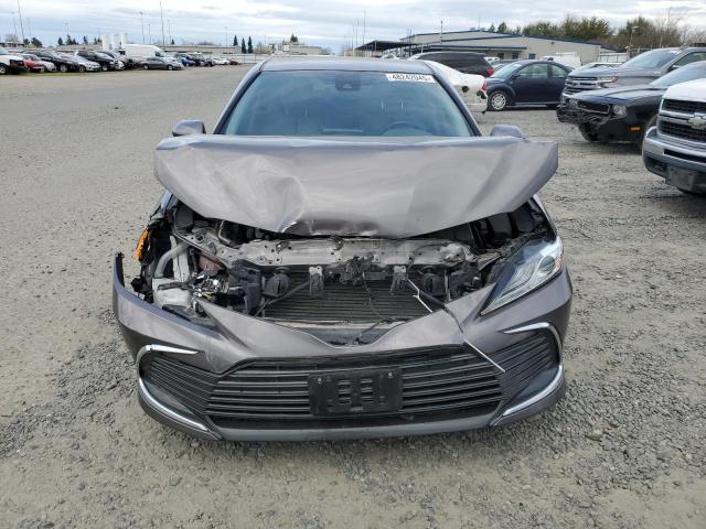 2021 TOYOTA CAMRY XLE - 4T1F11AK6MU601274