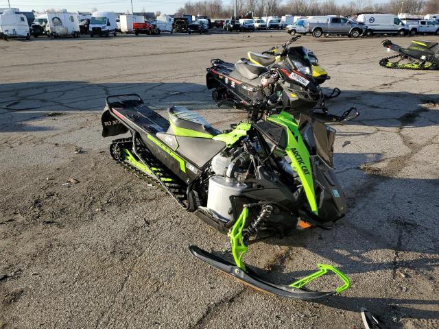 ARCTIC CAT SNOWMOBILE