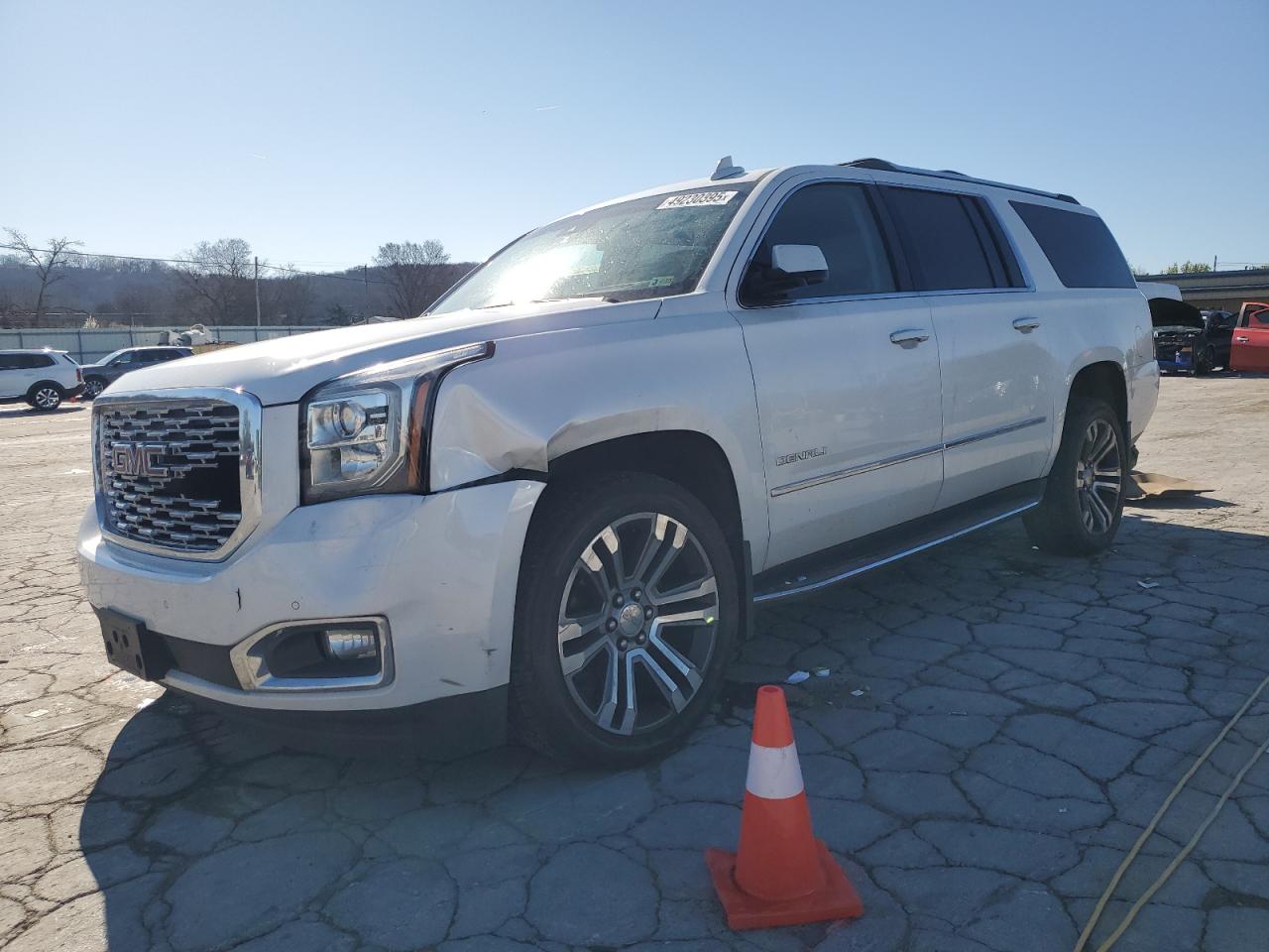 GMC YUKON DENALI