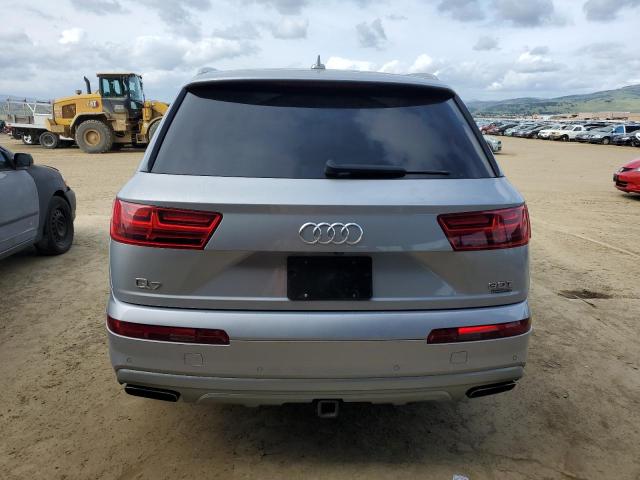 2017 AUDI Q7 PREMIUM WA1LAAF78HD024906
