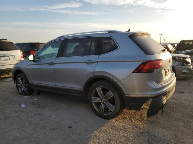Vin: 3vv3b7ax4lm115845, lot: 48284525, volkswagen tiguan se 20202