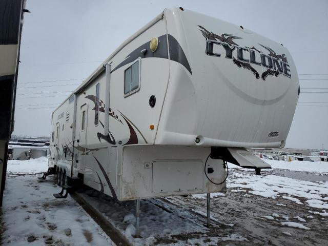 HEARTLAND CYCLONE 2009 white   5SFGF403X9E050691 photo #1