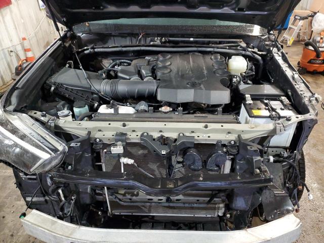 2019 TOYOTA 4RUNNER SR - JTEBU5JR2K5686776