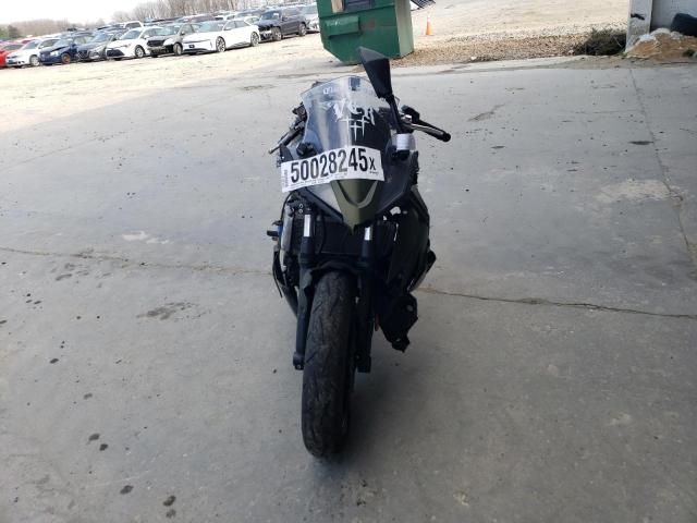 2024 KAWASAKI EX650 P ML5EXEP11RDAC6408