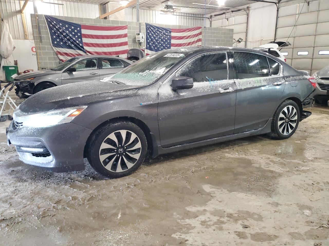 JHMCR6F72HC031091 HONDA ACCORD TOU 2017