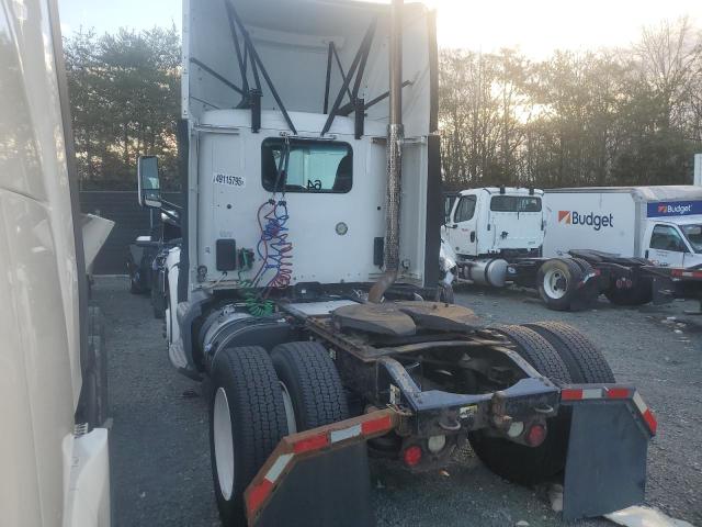 PETERBILT 579 2016 white tractor diesel 1XPBA48X0GD361714 photo #4