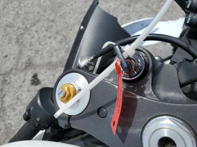 2016 YAMAHA YZFR6 JYARJ16E5GA034982